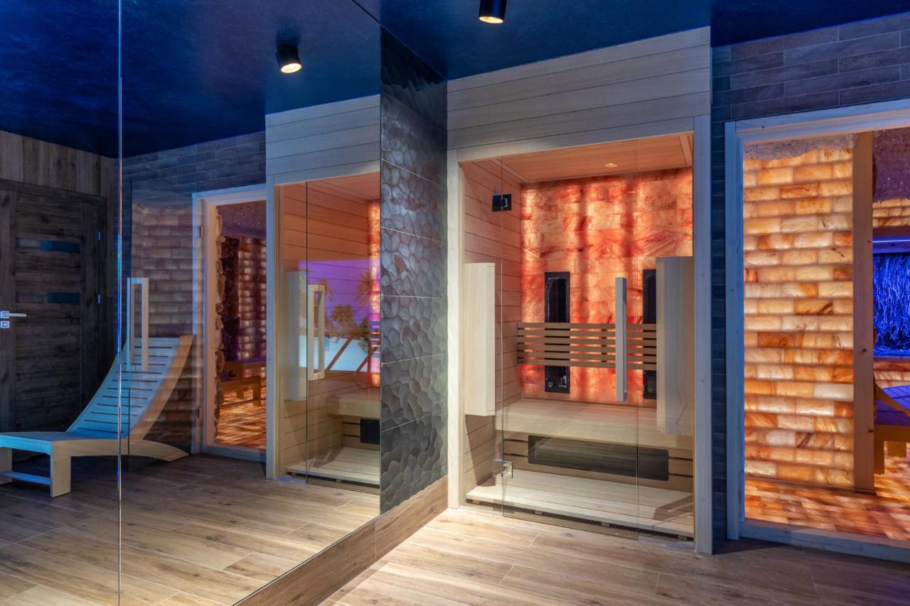 Margerita Hotel Modlnica Kültér fotó